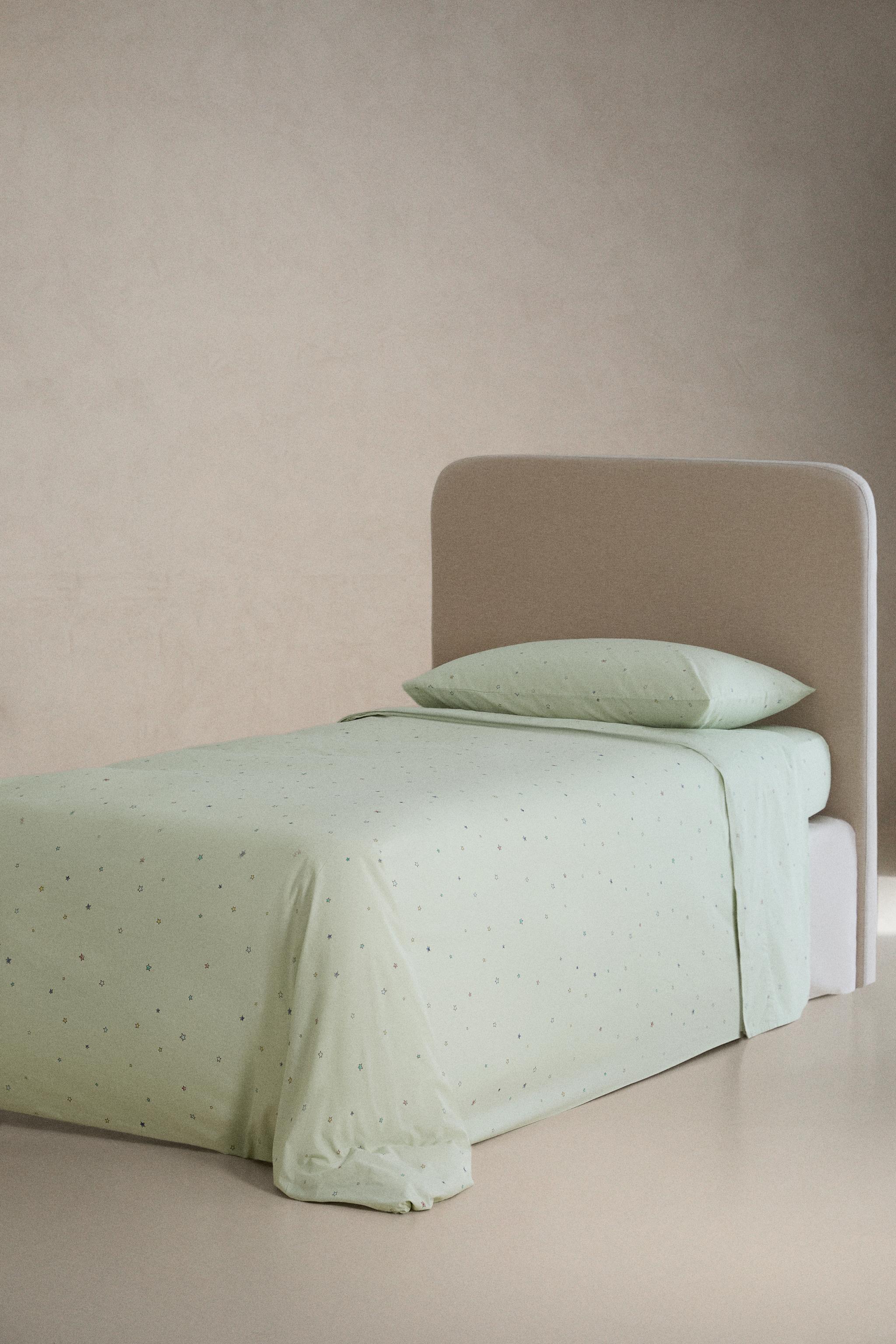 KIDS' COTTON STAR PRINT FLAT SHEET
